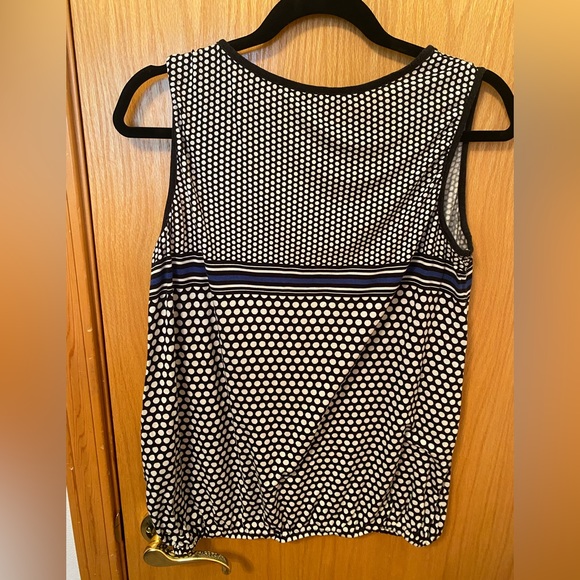 Max studio large white & black circle sleeveless top - Picture 3 of 3